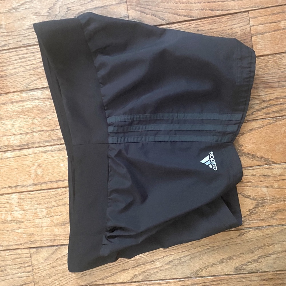 Black adidas shorts - size Large
